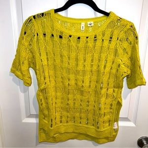 Moth Short Sleeve Knit/Crochet Sweater